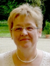 Gyurcsánné.jpg - VÁROSI KITÜNTETÉS AZ EGYHÁZMEGYEI KARITÁSZ VEZETŐJÉNEK