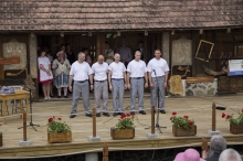 IMG_3214v_resize.jpg - BALASSAGYARMATI RABOK SEGÍTETTÉK MEGSZÓLALTATNI TERÉNYBEN AZ ÚJ HARANGOT-GALÉRIA ÉS VIDEÓ