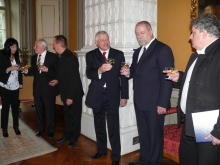 P1180194.JPG - CIRILL ÉS METÓD EMLÉKÉREM - A HÍDHOZ HÍDFŐK KELLENEK - VIDEÓVAL