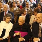 letöltés (1).jpg - MAGYAR ÖRÖKSÉG DÍJAT KAPOTT PÁLOS FRIGYES ATYA