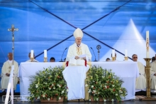 br.jpg - FÖLRAGYOG A FÉNY – BOLDOGGÁ AVATTÁK BRENNER JÁNOST
