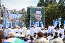 brr.jpg - FÖLRAGYOG A FÉNY – BOLDOGGÁ AVATTÁK BRENNER JÁNOST