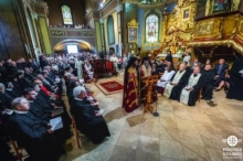 c_z3.jpg - ÜNNEPEL A NYÍREGYHÁZI EGYHÁZMEGYE – PÜSPÖKKÉ SZENTELTÉK SZOCSKA A. ÁBELT