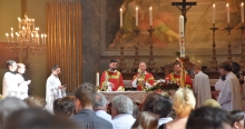 DSC_6566.JPG - PÜNKÖSDI SZENTMISE ÉS BÉRMÁLÁS A VÁCI SZÉKESEGYHÁZBAN - VIDEÓVAL