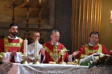 DSC_6599.JPG - PÜNKÖSDI SZENTMISE ÉS BÉRMÁLÁS A VÁCI SZÉKESEGYHÁZBAN - VIDEÓVAL