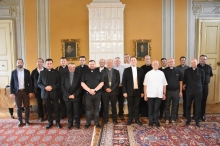 csoportkep_M.JPG - PAPNEVELŐK NYÁRI TALÁLKOZÓJA