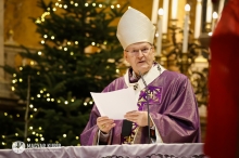 img1 (4).jpg - AZ IGAZSÁG MUNKATÁRSA VOLT – GYÁSZMISÉT MUTATTAK BE A PÜSPÖKI KONFERENCIA TAGJAI XVI. BENEDEKÉRT