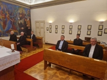 delegecio a PMIben.jpg - XVI. BENEDEK PÁPA TEMETÉSÉN