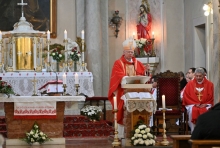 6.JPG - SZENT ANDRÁS-NAPI TEMPLOMBÚCSÚT ÜNNEPELTEK ÉRSEKVADKERTEN