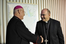 DSC_8014.jpg - ISTEN ÉLTESSE VARGA LAJOS SEGÉDPÜSPÖK ATYÁT 75. SZÜLETÉSNAPJÁN!